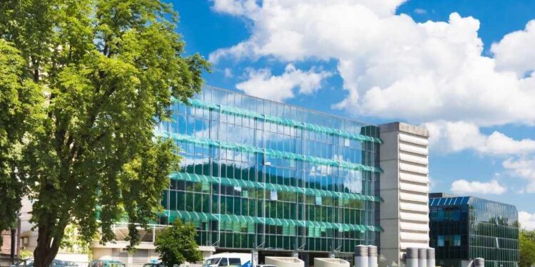 Onkološki inštitut Ljubljana poziva k nujnemu ukrepanju