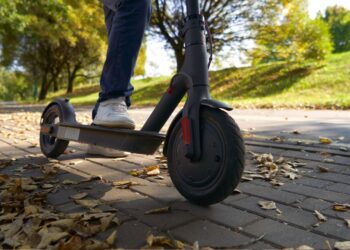 Madrid prepoveduje električne skiroje: Kaj to pomeni za prebivalce?