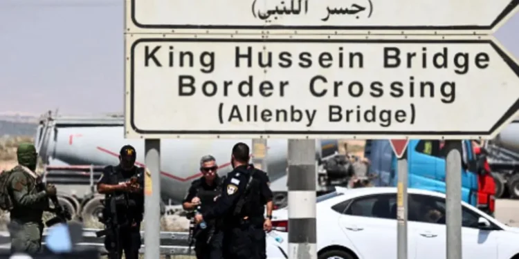 V strelskem napadu na mejnem prehodu ubiti trije izraelski policisti (VIDEO)