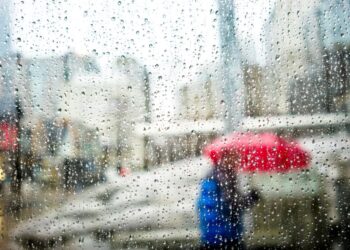 Vreme: Močno deževje in burja bodo zajeli Slovenijo