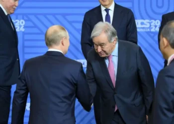 Guterres se je po vrhu BRICS za zaprtimi vrati srečal s Putinom