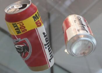 Delavec v muzeju zavrgel umetniško delo: Pločevinki piva vrgel v smeti (FOTO)