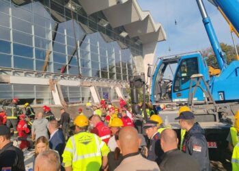 Črni petek za Srbijo: Nesreča na železniški postaji v Novem Sadu terjala osem življenj (VIDEO)