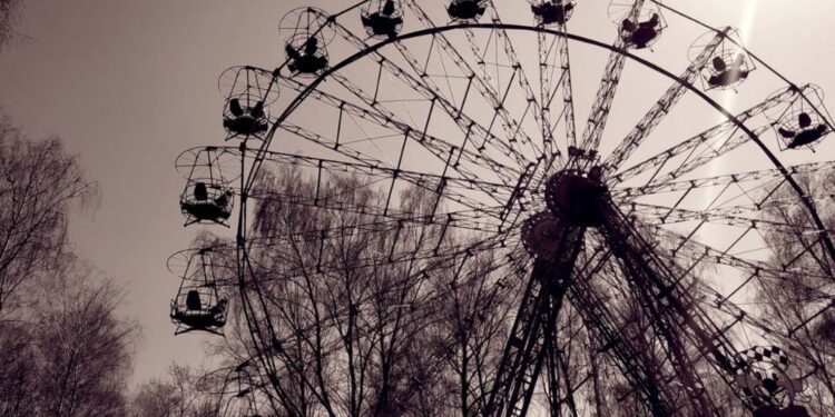 Novice iz Černobila: DNK psov pokazal hitre evolucijske spremembe zaradi sevanja