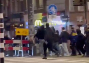 V Amsterdamu napad na navijače Maccabija Tel Aviv: Trije Izraelci pogrešani (VIDEO)