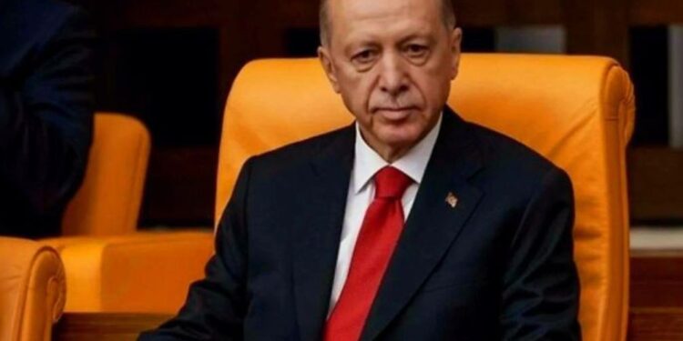 Erdoganova vlada preganja kurdske politike: Trije župani razrešeni s položajev