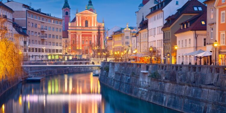 Znižanje cene ogrevanja v Ljubljani: Bo strošek nižji tudi v novem letu?