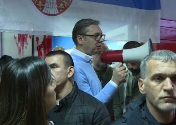 Vučić po nasilnih protestih v Novem Sadu: “Kaznovali bomo vse odgovorne”