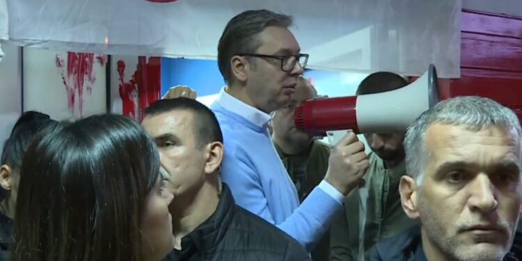 Vučić po nasilnih protestih v Novem Sadu: “Kaznovali bomo vse odgovorne”