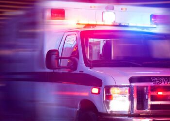 Reševalci trčili v kolesarja: Nato mu zaračunali prevoz v bolnišnico (FOTO)