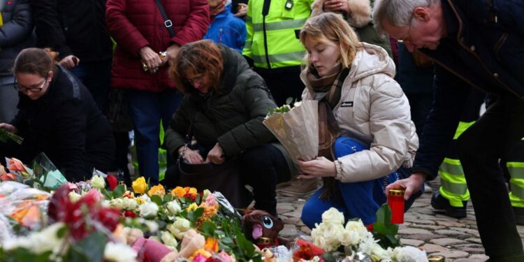 Napad v Nemčiji: 50-letnik obtožen petih umorov in številnih poskusov umora