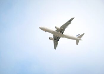 Zasilni pristanek v Gradcu: Tragičen konec za člana posadke