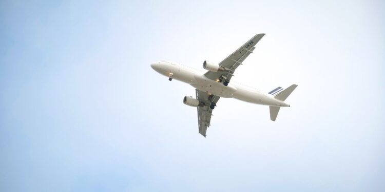 Zasilni pristanek v Gradcu: Tragičen konec za člana posadke