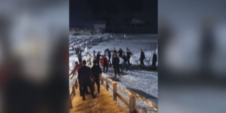 Pretep na Krvavcu: Policija pridržala pet Slovencev (FOTO)