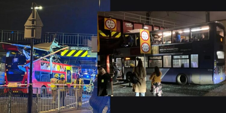 Dvonadstropni avtobus ostal brez strehe, osem poškodovanih v Glasgowu (FOTO)