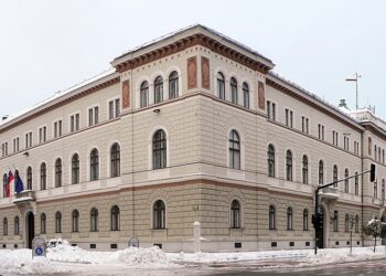 Predsedniška palača ob dnevu samostojnosti in enotnosti odprla svoja vrata