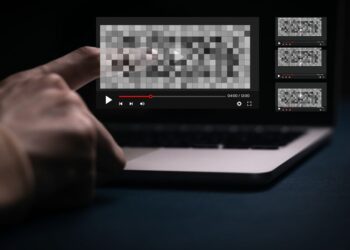 Pornhub razkril podatke za leto 2024: Statistika, trgi in priljubljenost