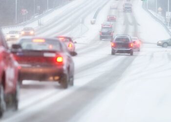 Sneg povzroča kaos v BiH in Srbiji