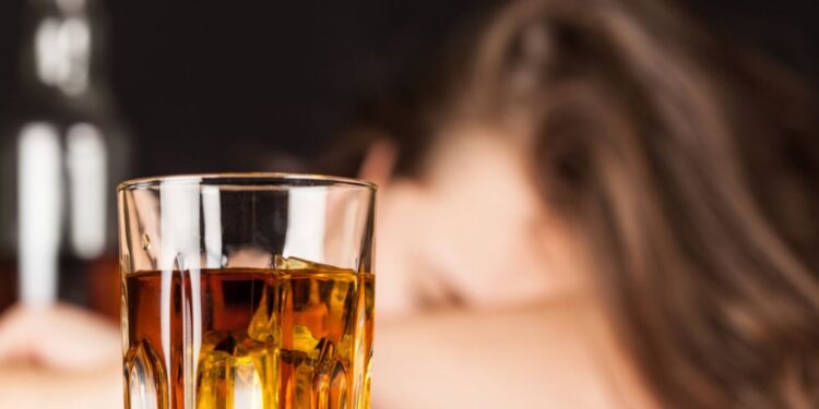 Alkohol povezan s sedmimi vrstami raka: Kaj pravi znanost?