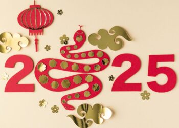 Leto kače 2025: Simbol modrosti, sprememb in premišljenega napredka