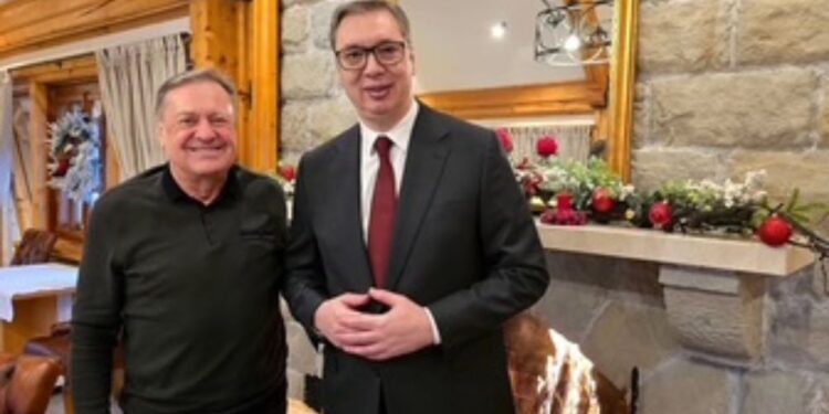 Janković in Vučić: Politično zavezništvo, ki presega meje
