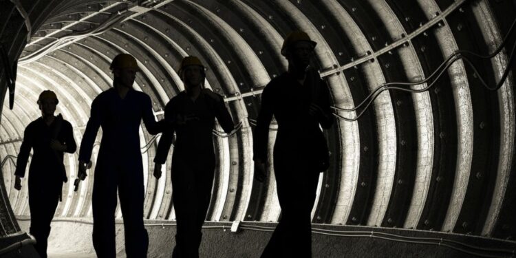 Iskanje pogrešanih rudarjev v Velenju: “Lahko bi trajalo dneve”