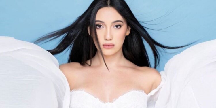 Izraelska predstavnica preživela napad Hamasa, zdaj na Evroviziji