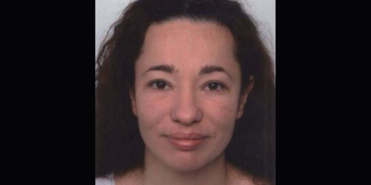 Avstrija razpisala nalog za vedeževalko, zasegli premoženje v višini 10 milijonov evrov (FOTO)