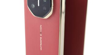Huawei Mate XT: Revolucionarni preklopni telefon s tremi zasloni (VIDEO)