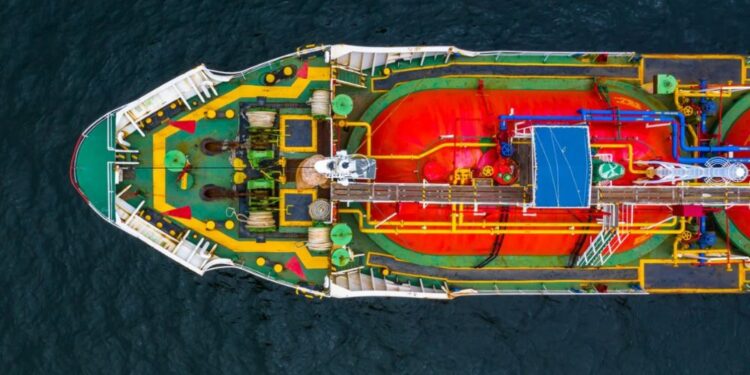 Norveška naftna družba odpovedala dobavo goriva ameriški vojski po sporu v Beli hiši
