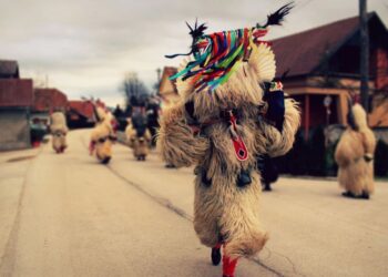 Pustno rajanje pod nadzorom: Policija opozarja na varnostne ukrepe